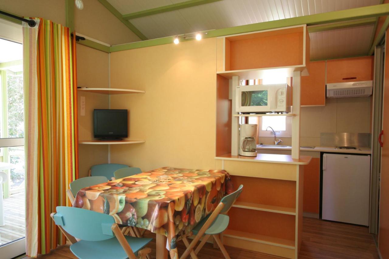 Camping Dolce Vita Calvi  Buitenkant foto